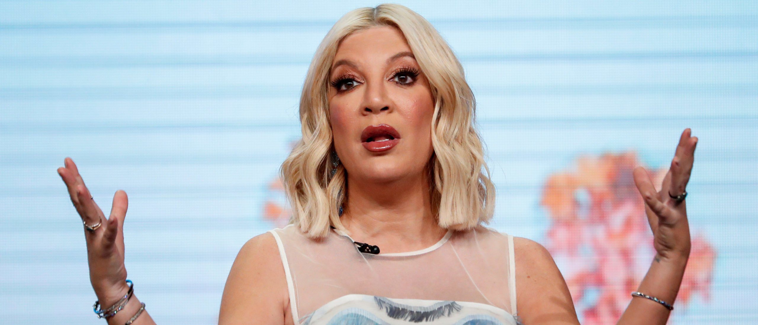 ‘aggressive Kisser Tori Spelling Recalls Chipping Her Tooth While Making Out In An Elevator 4742