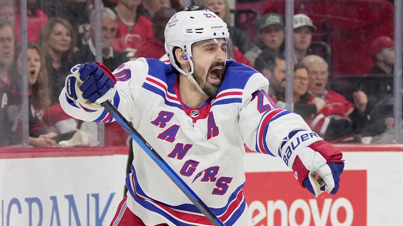 Chris Kreider’s 3rd Period Hat Trick Wills Rangers To Eastern ...