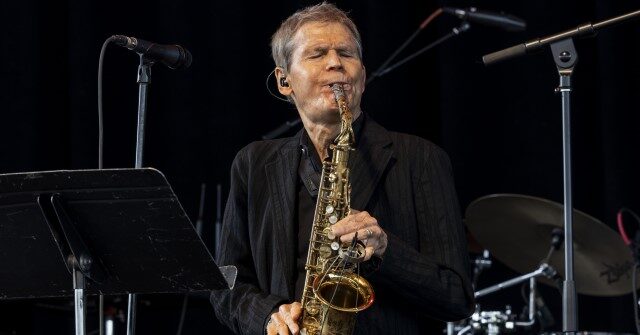 Legendary Saxophonist David Sanborn, Six-time Grammy-winner, Dies At 78 