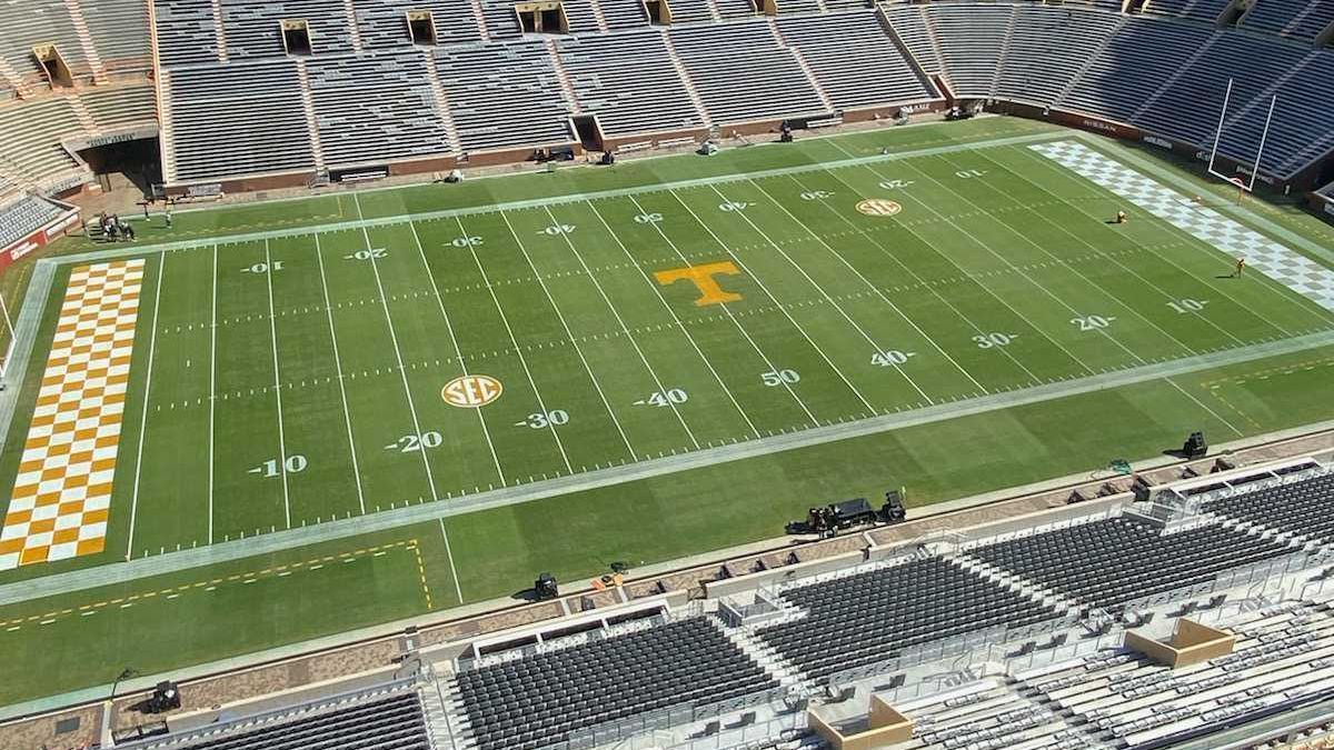 How The Tennessee Grounds Crew Got Neyland Stadium’s Field Ready After ...