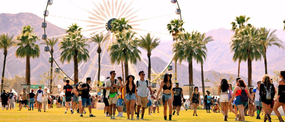 Acrobat Falls At Coachella During Live DJ Set - Total News