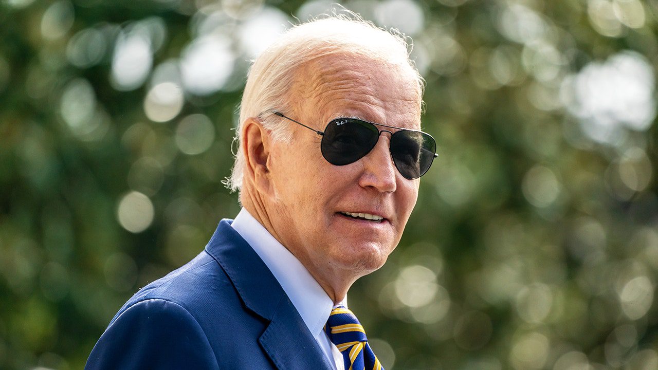 White House Defends Biden Following Hawaii ‘no Comment’ Debacle ...