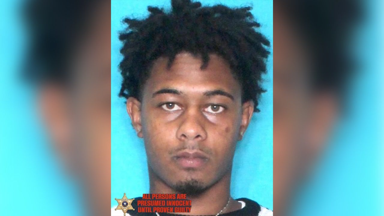 Louisiana Suspect Arrested In High School Football Game Shooting After ...