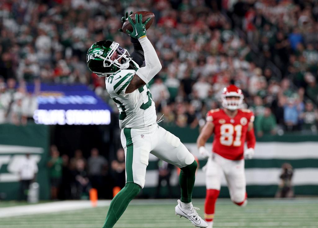 Jets’ Michael Carter II not overthinking overturned interceptions ...