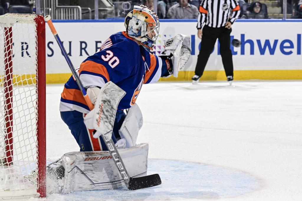 Bruins Vs. Islanders Prediction: NHL Odds, Picks, Bets - Total News