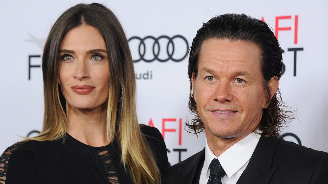 Mark Wahlberg’s key to a successful marriage is ‘communication and ...