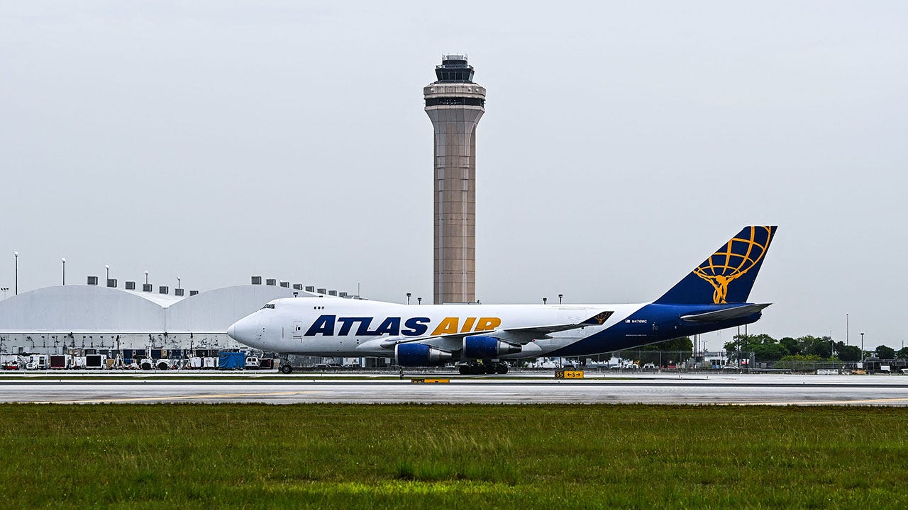 Atlas Air Boeing Cargo Plane Suffers ‘engine Malfunction Forced To