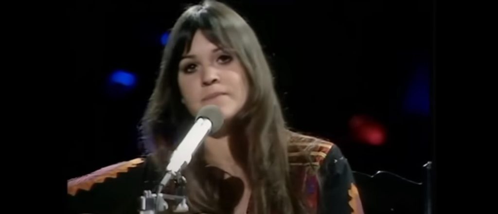 Famous Artist Melanie Safka Who Performed At Woodstock Dies At 76 ...