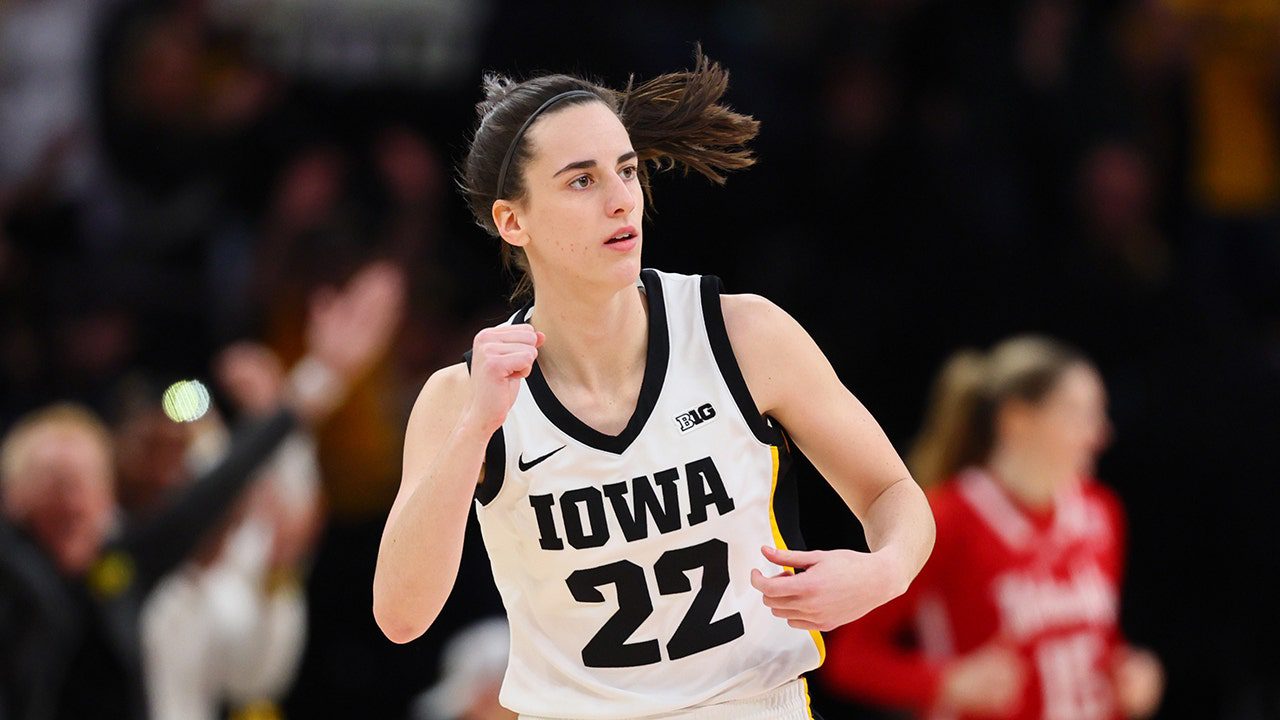 Iowa women’s basketball storms back to beat Nebraska to win Big Ten