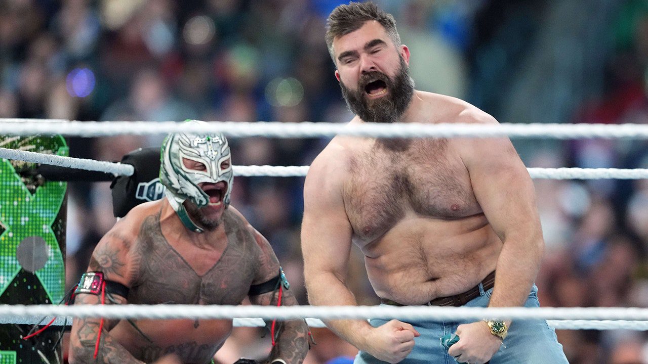 WrestleMania 40: Eagles greats Jason Kelce, Lane Johnson help Rey ...