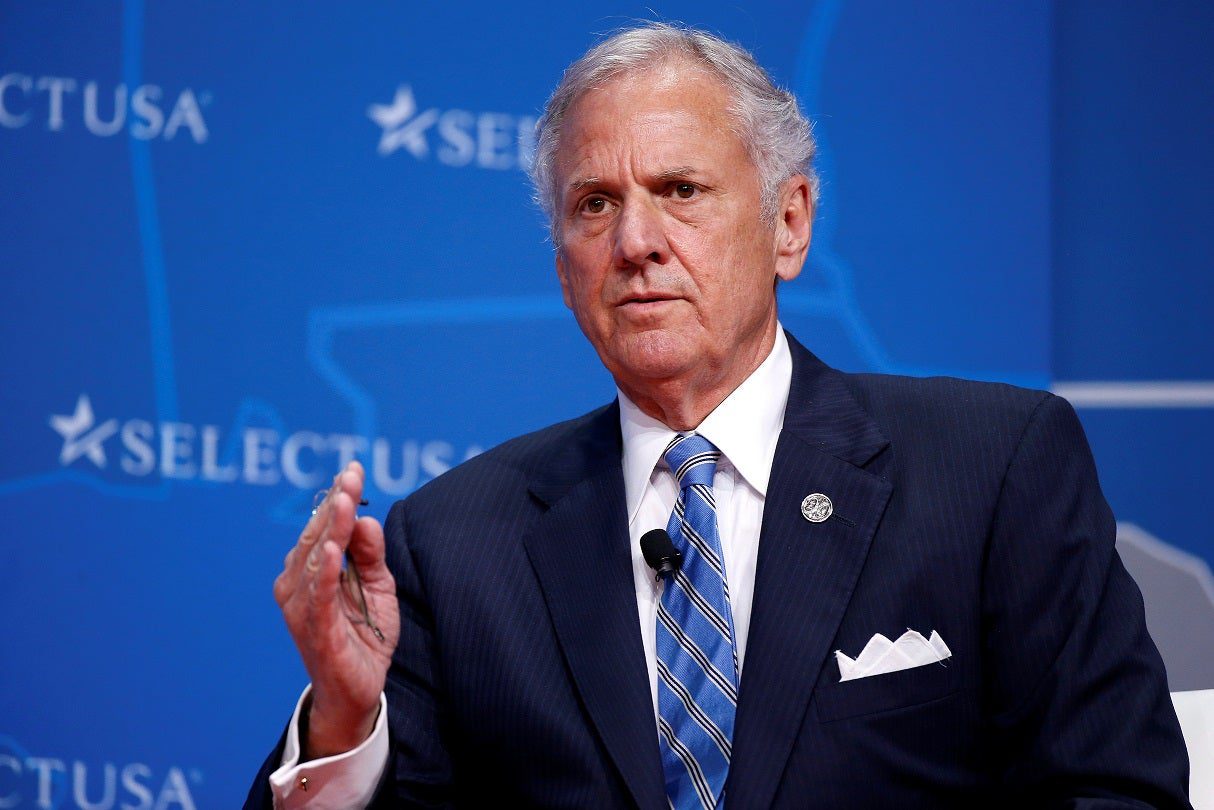 South Carolina Gov. McMaster undergoes knee surgery for 2022 tennis ...