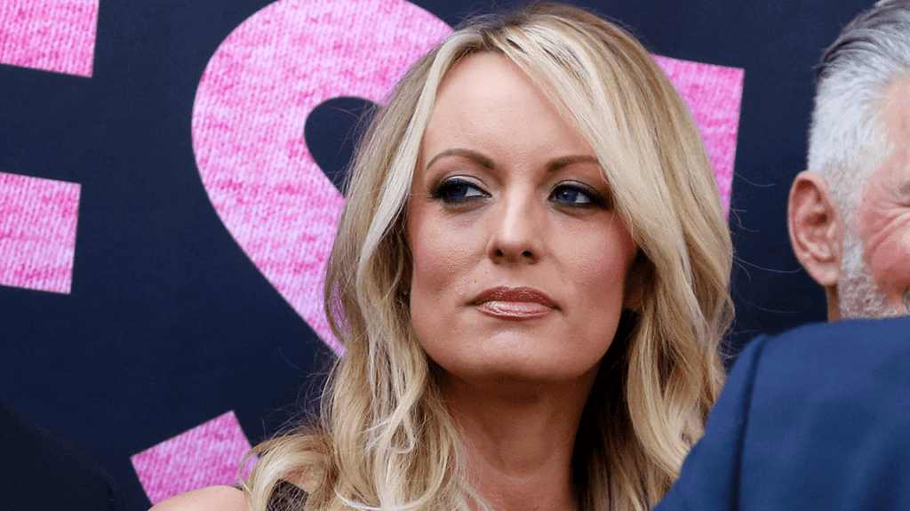 Stormy Daniels says Trump should be jailed - Total News