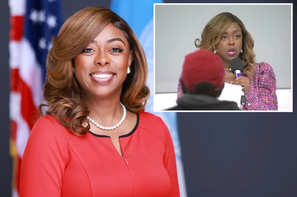 Dolton 'Dictator' Mayor Tiffany Henyard Launches Reelection Bid | Total ...