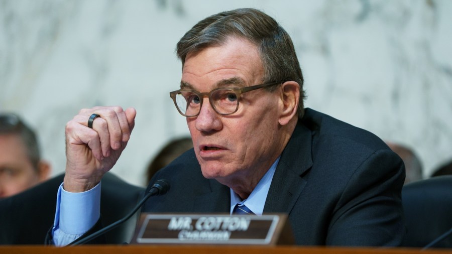 Warner: Trump admin’s defense of Signal chat ‘doesn’t pass the smell test’