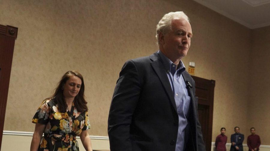 Watch live: Van Hollen gives remarks after visit with Abrego Garcia