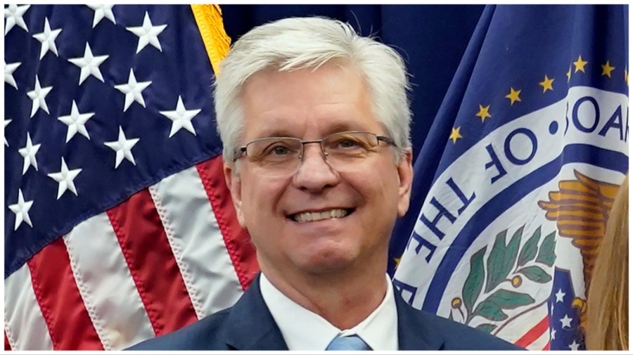 Fed board member Waller sees stagflationary impact of tariffs