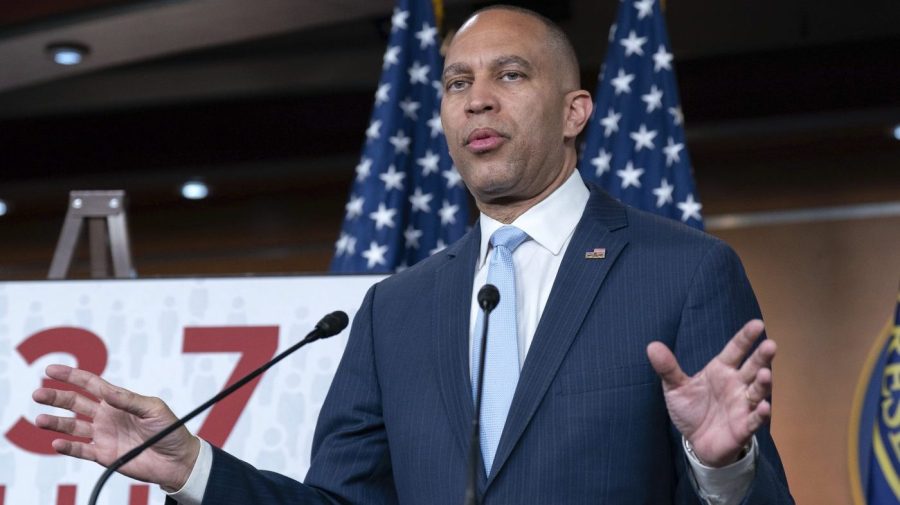 Watch: Jeffries gives remarks as GOP gets closer to passing Trump agenda