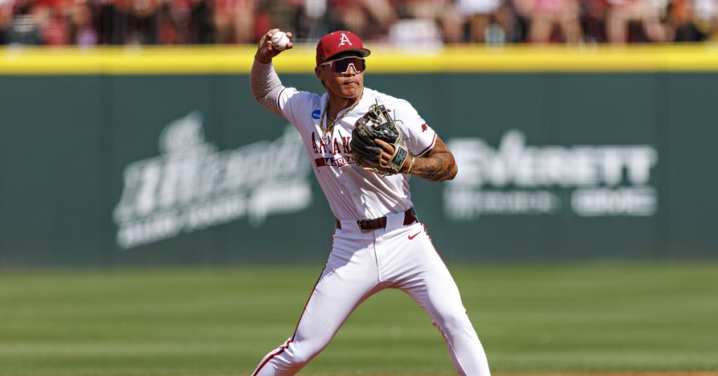 12 best MLB prospects to follow in the 2025 College World Series