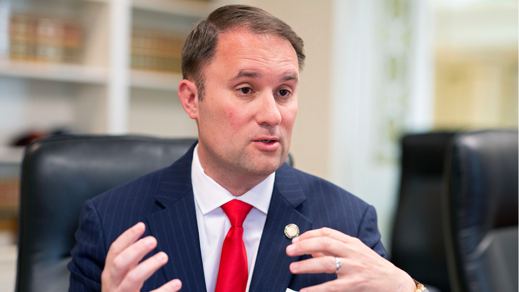 19 Virginia sheriffs support Miyares over Democrat Jones in attorney general election