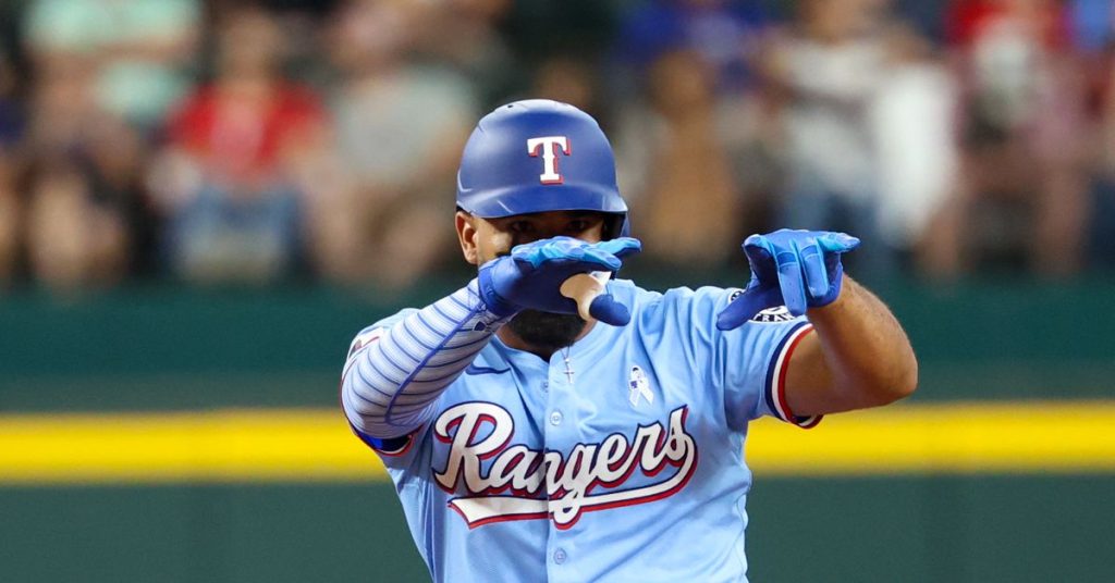 4 MLB teams that need to acquire players before the trade deadline