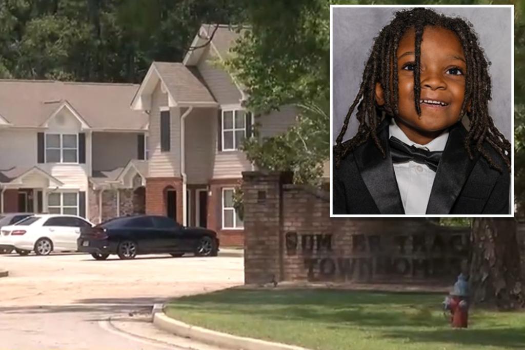 4-year-old in Georgia dies in hot car after getting inside alone while playing outside