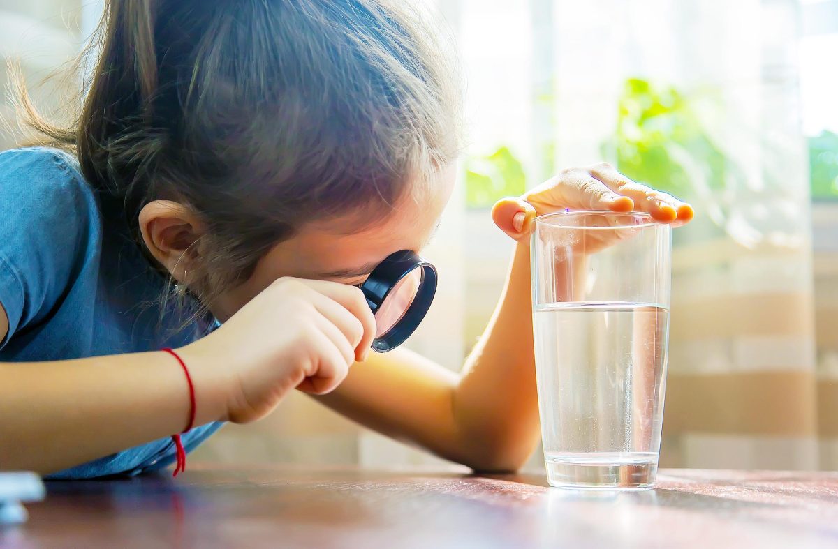 An unexpectedly easy method to get rid of microplastics in tap water