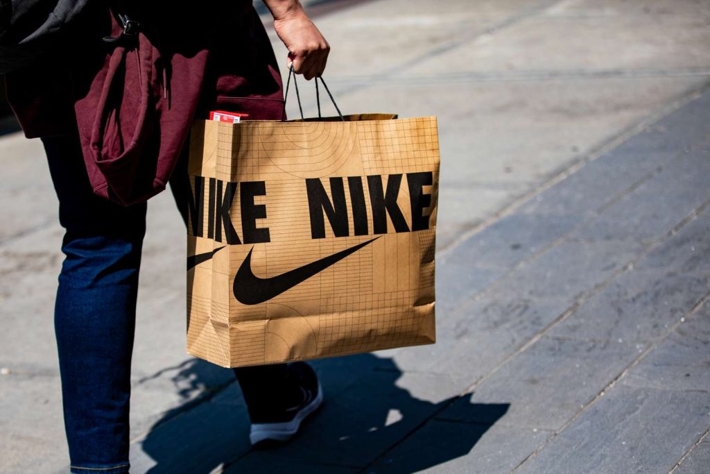 Analysts' Views on Nike Stock Before Earnings