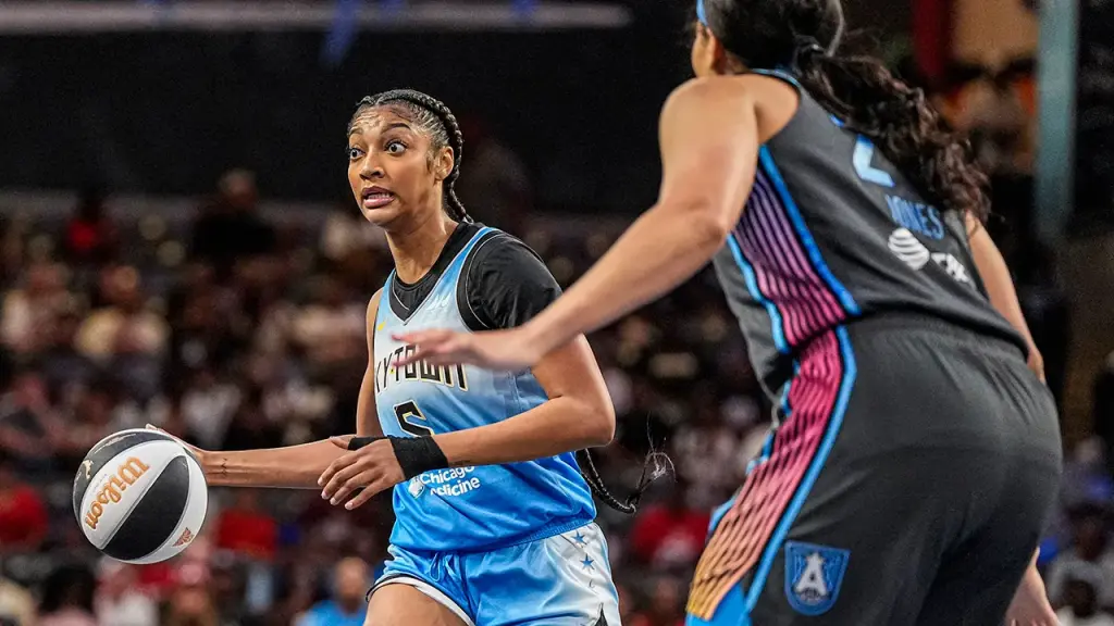 Angel Reese and the Chicago Sky face their third consecutive defeat.