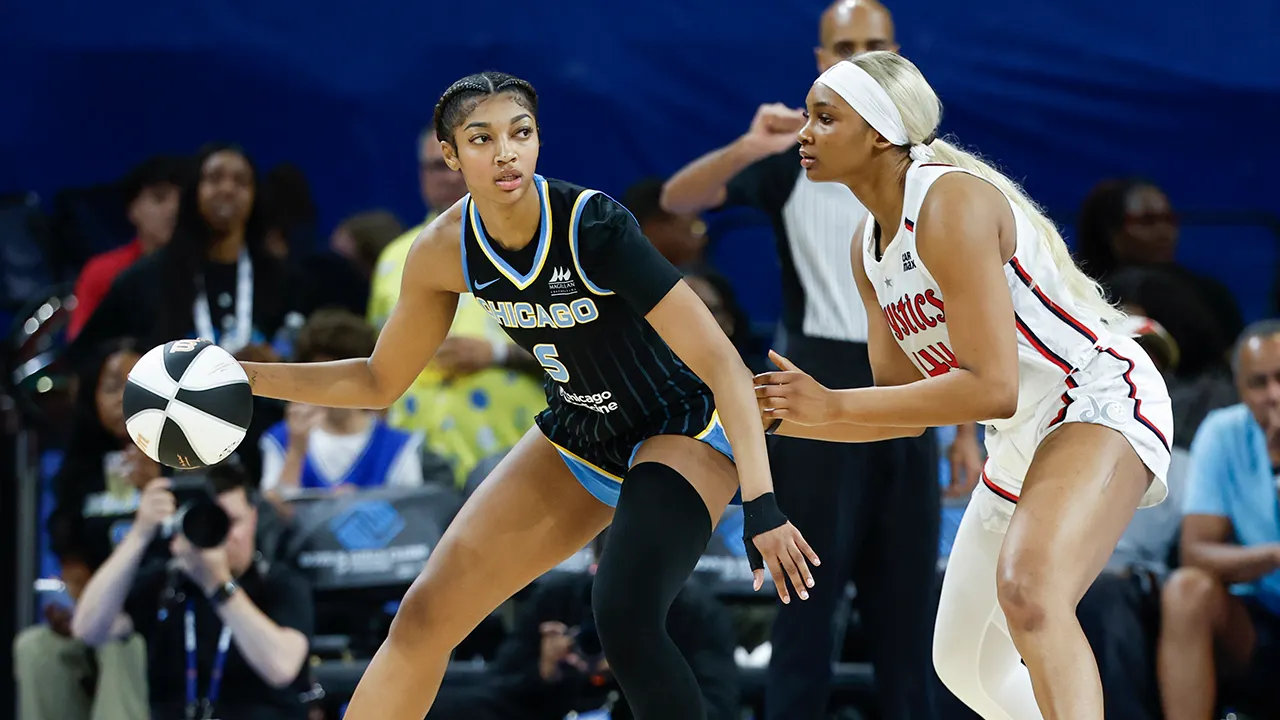Angel Reese steals the ball from WNBA rookie in a game.