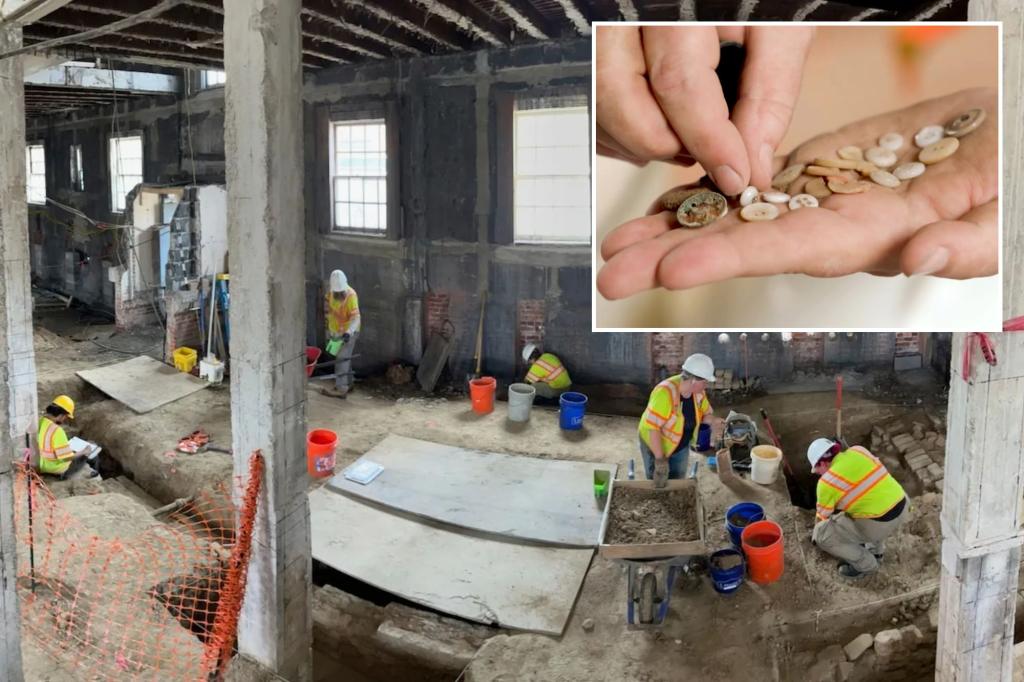 Archaeologists discover the foundation of a school for black children from the 1760s.