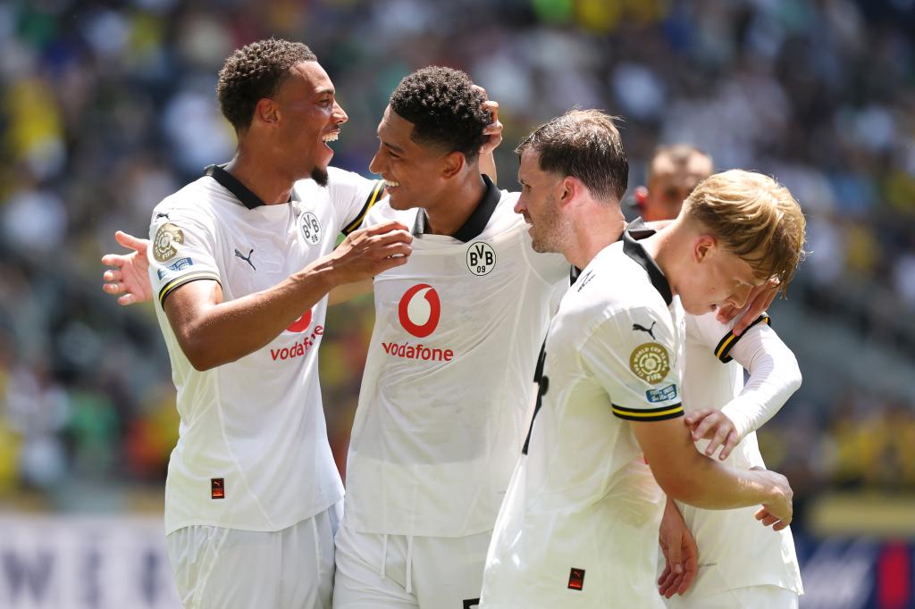 Borussia Dortmund defeats Mamelodi Sundowns in the FIFA Club World Cup