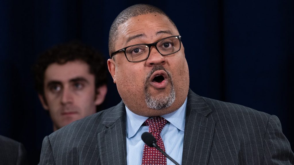 Bragg triumphs in Democratic primary following Trump prosecution in Manhattan