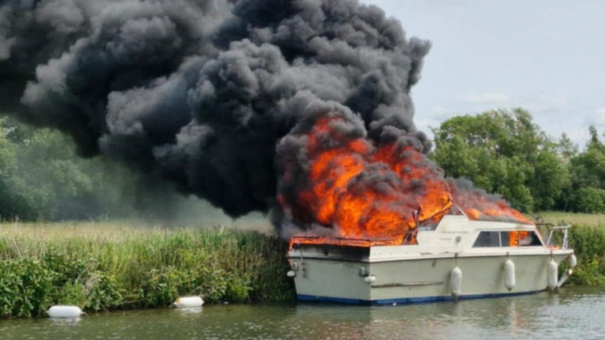 Brave couple on holiday rescues six people after a boat blast on the River Thames