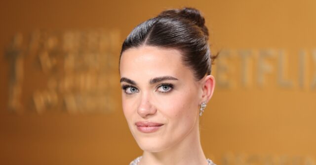 'Bridgerton' Star Defends Herself Against Robber in 'Hazardous' London