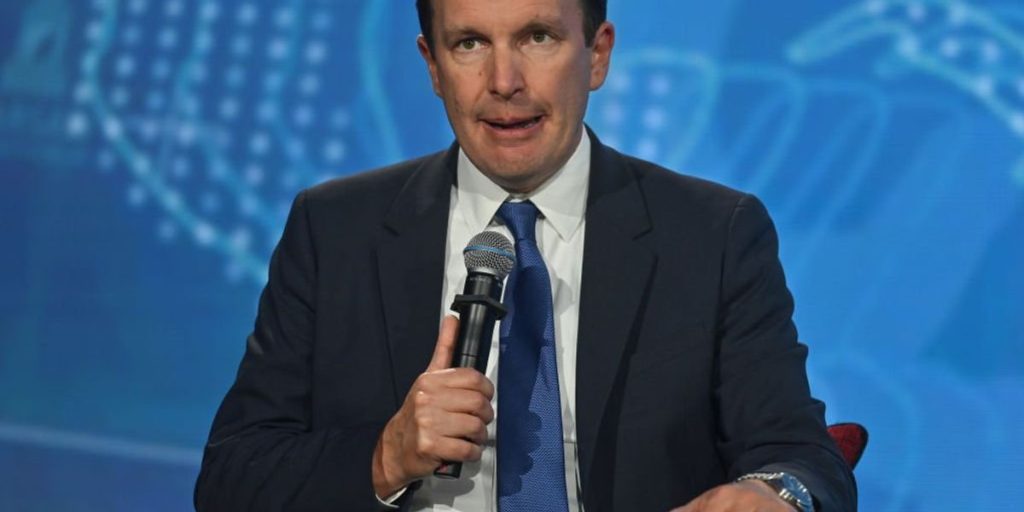 Chris Murphy backs away from supporting trans athletes: &lsquo;I don&rsquo;t have girls&rsquo;