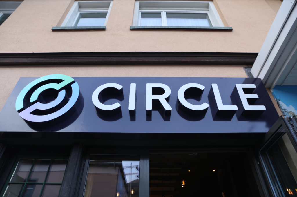 Circle Sets IPO Price at $31 per Share, Valuing Stablecoin Company at $6.9 Billion