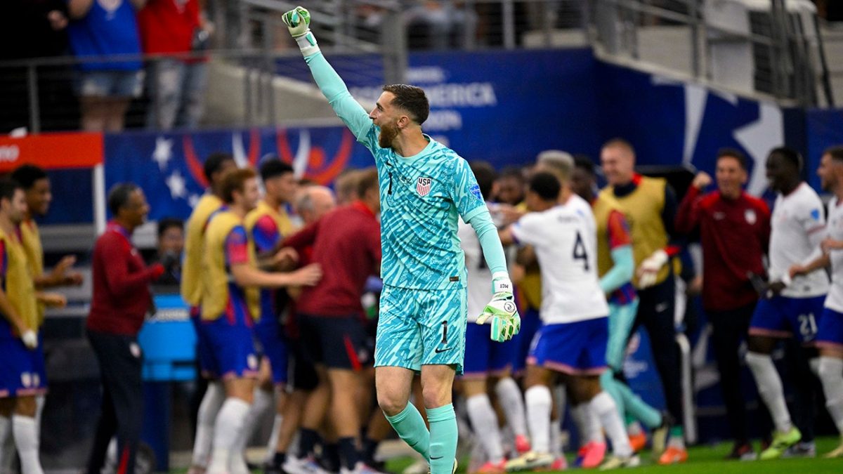Cobi Jones, a USMNT legend, is confident that the US can win the World Cup.