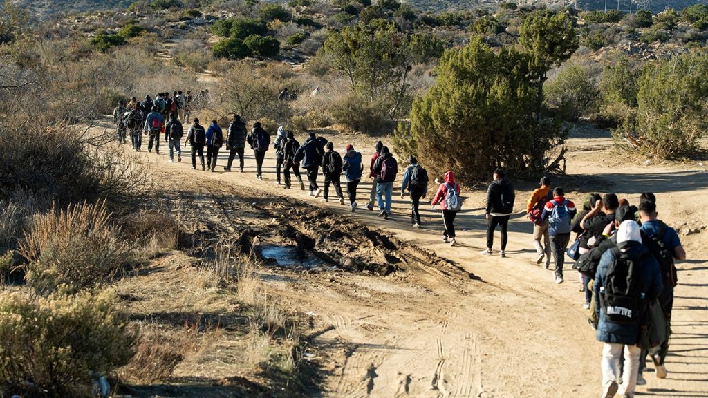 Concerns about border security increase as the US alerts about the Iranian terror threat