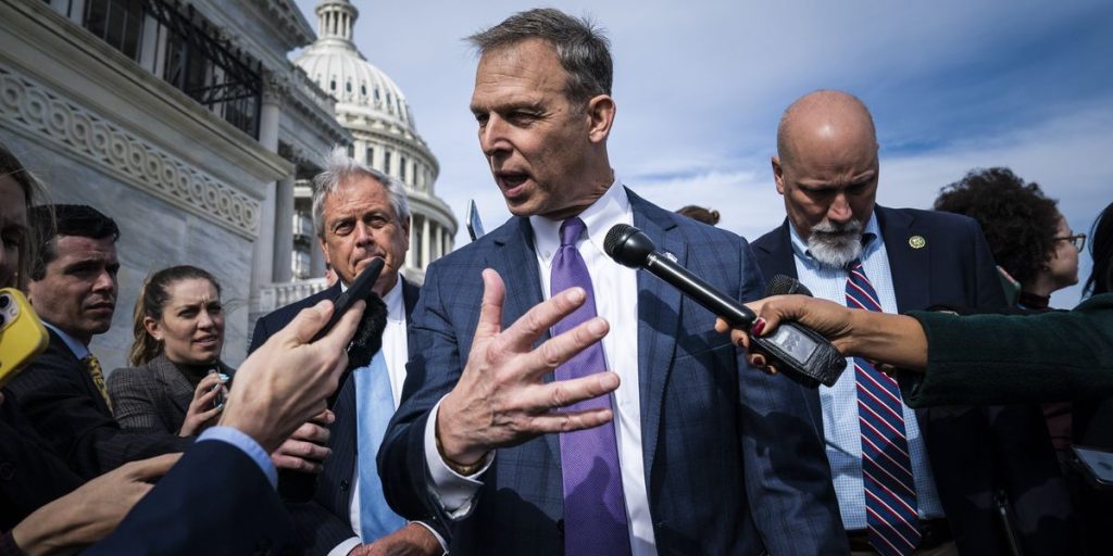 Congress plans to formalize DOGE reductions as conservatives take the initiative.