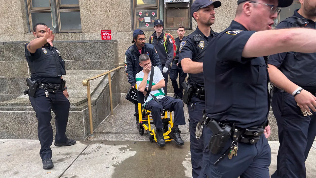 Court officials attacked in deliberate stabbing incident at Lower Manhattan criminal court