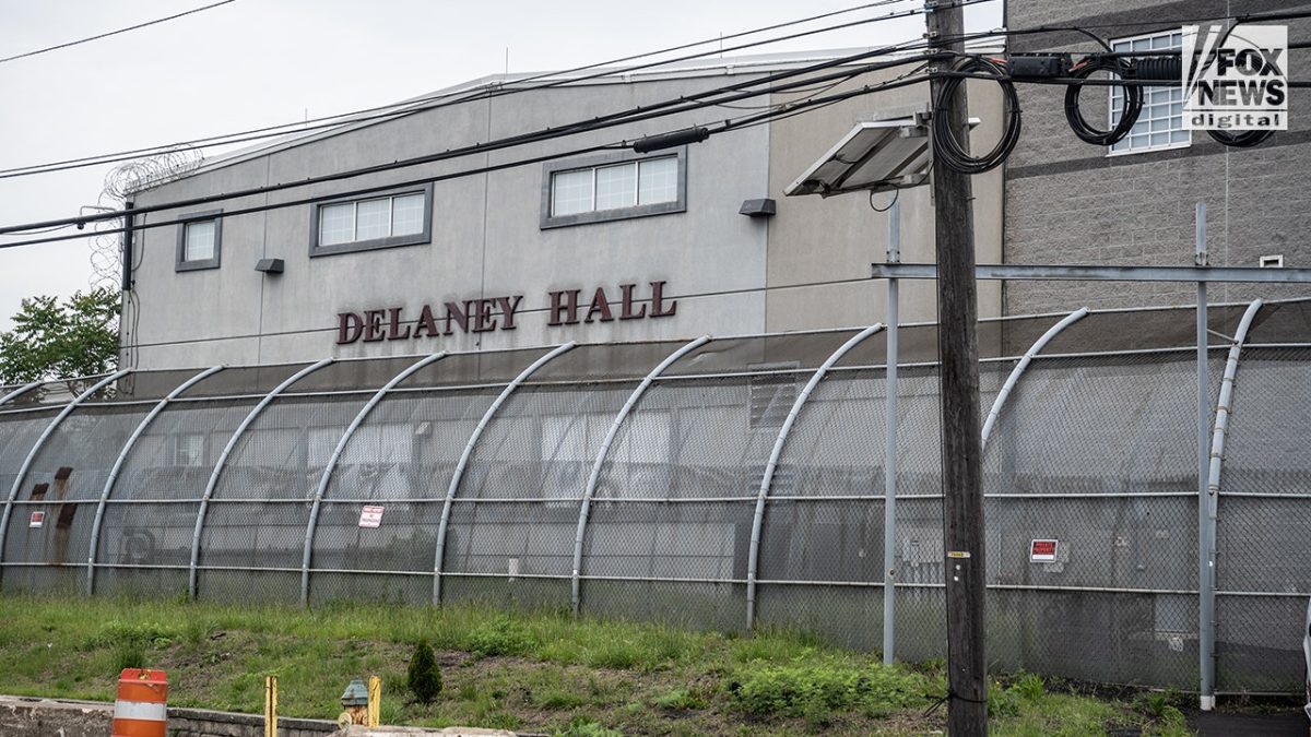 DHS reveals identities of four criminal migrants who escaped from an ICE facility