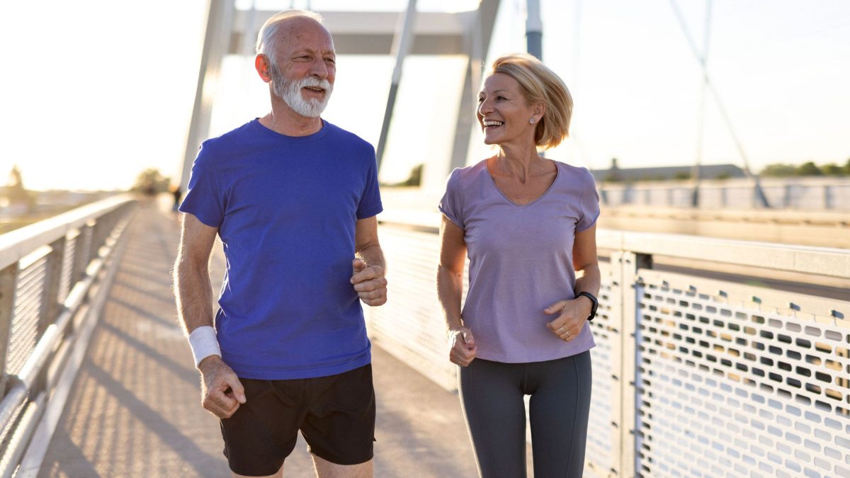 Daily walking lowers the risk of chronic back pain, study shows