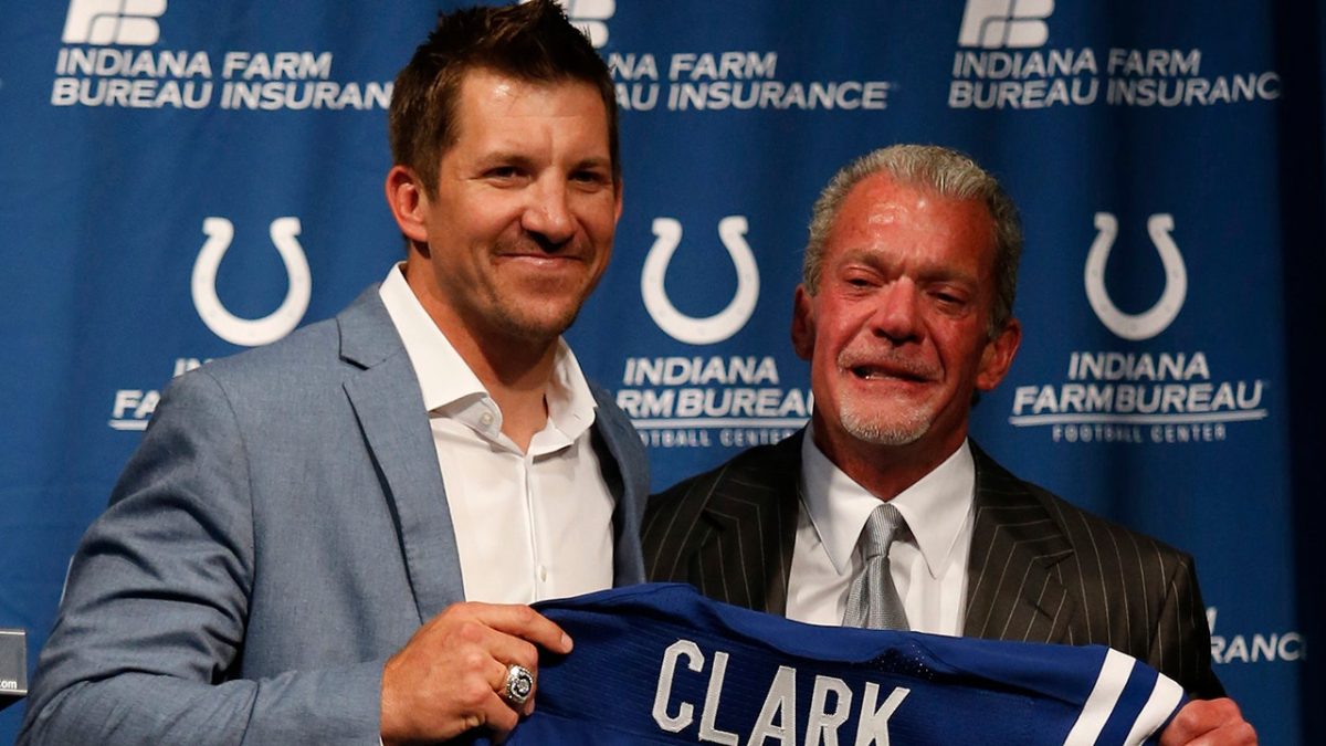 Dallas Clark remembers the influence of Jim Irsay after the funeral.