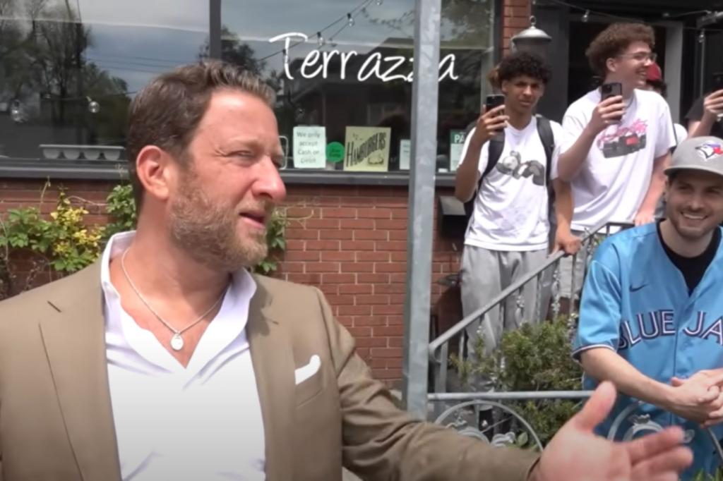 Dave Portnoy faces antisemitic remark during pizza review