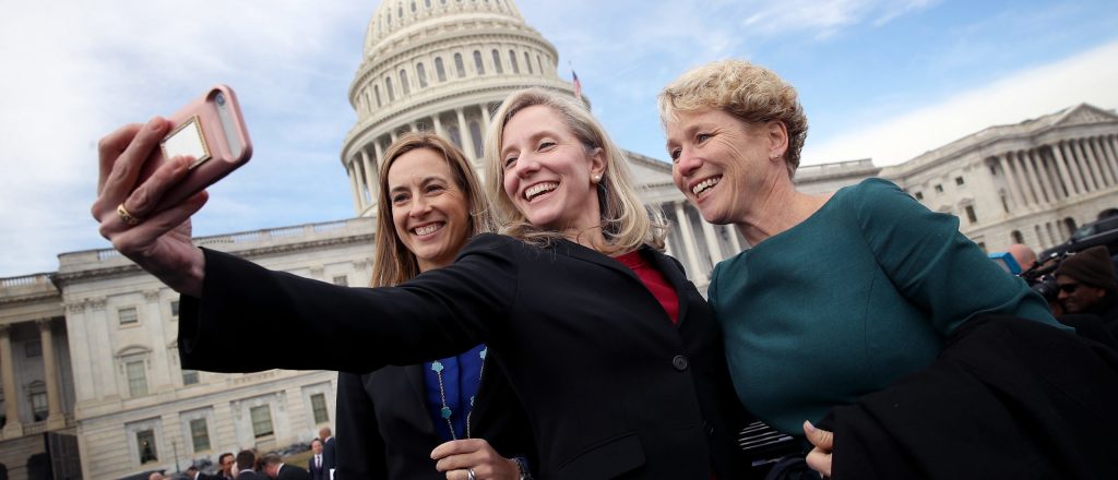 Democrats Allegedly Seek Help from the Establishment to Regain Men's Support