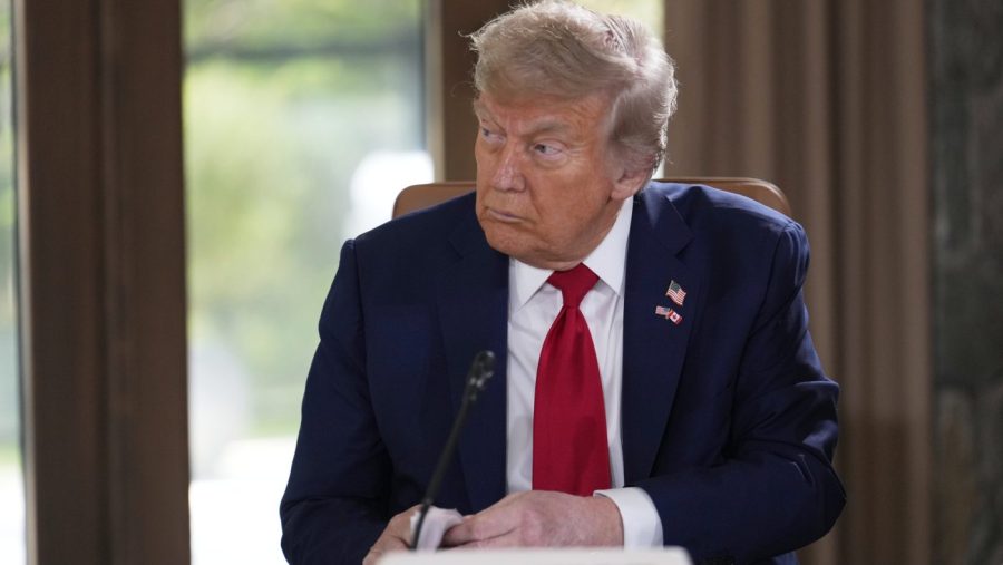 Democrats and Kinzinger respond to Trump's two-week ultimatum on Iran