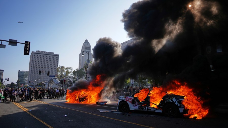 Protests of ICE raids spread across US