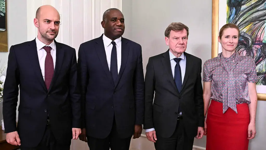 Diplomats from Europe encourage Iran to persist in US nuclear discussions following attacks