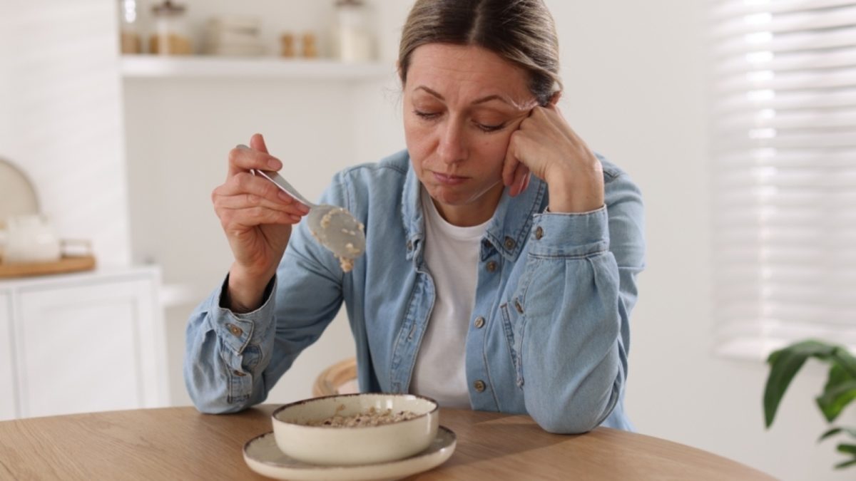 Doctor explains signs that indicate kidney health issues: 'From weight loss and lack of appetite to swelling in…'