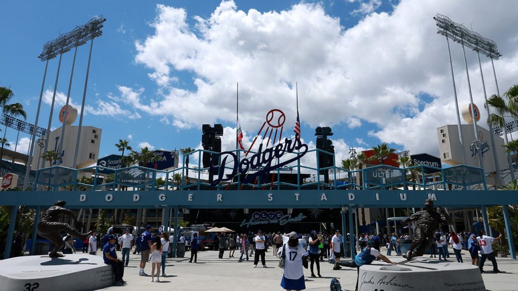 Dodgers state that ICE agents did not attempt to enter Dodger Stadium.